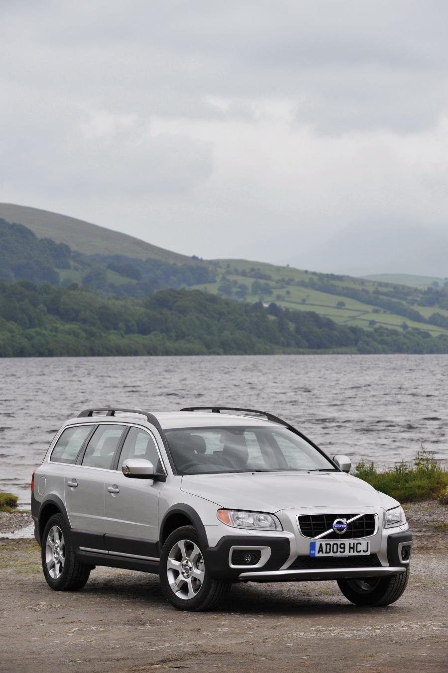  Volvo XC70 2010 года  (фото 37 из 58)